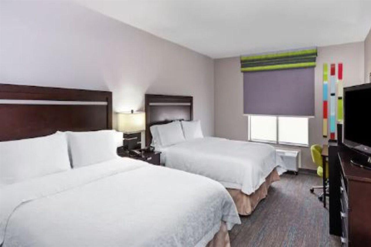 Hampton Inn & Suites Houston/League City Exterior foto